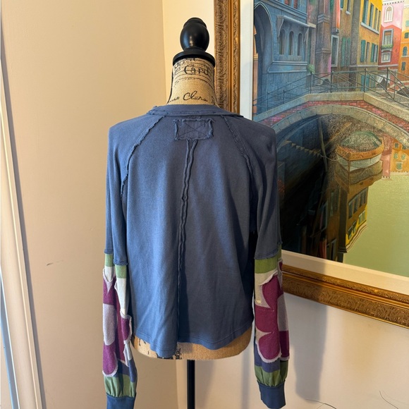 Free People Petunia Tee -  Floral Appliqué Sleeves - M - NWT - Picture 7 of 9